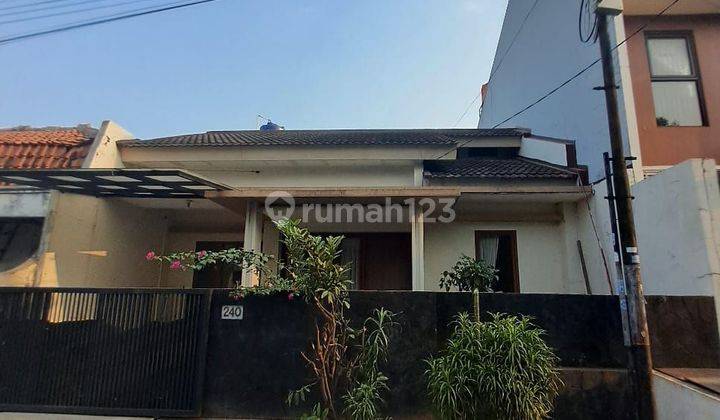 Rumah Di Sewakan Di Dalam Komplek Besar Di Cinere 1