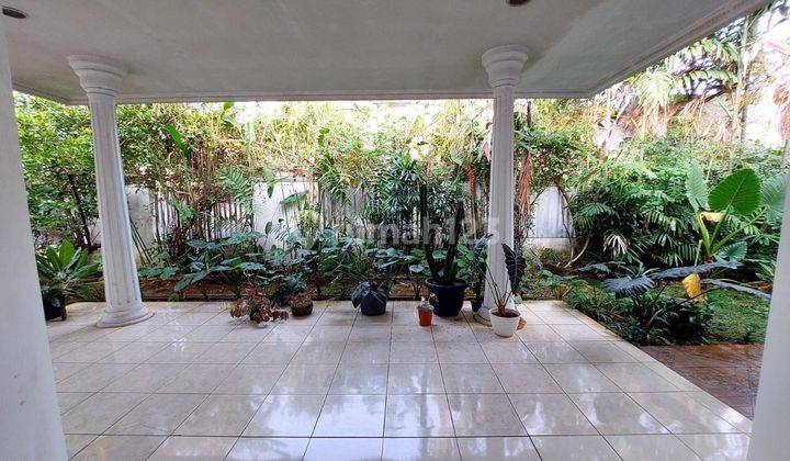 Jual cepat rumah lama Hitung Tanah lokasi bagus Kebayoran Baru  2