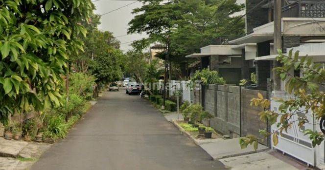 Rumah Lama Harga Murah Hitung Tanah Lokasi Bagus Dalam Komplek 1