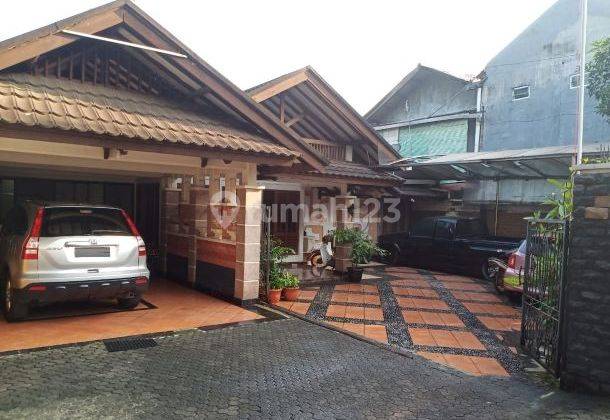 di Jual Cepat Rumah Murah Lokasi Strategis di Mampang Prpatan 2