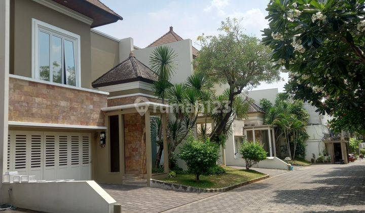 Rumah Mewah Exclusive Dalam Townhouse Pejaten Barat Siap Huni 1