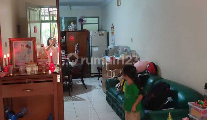 Rumah di Villa Permata Gading Kelapa Gading Jakarta Utara Rumah di Villa Permata Gading Kelapa Gading Jakarta Utara