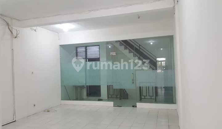 Di jual Ruko pinggir jalan besar di Agung Niaga, Sunter 21/2lantai