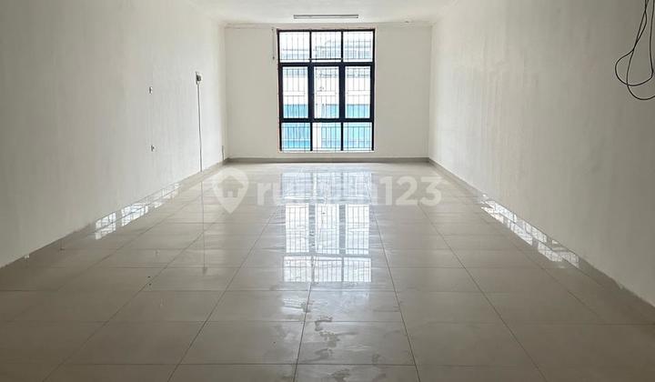 Disewakan Ruko di Jakarta Pusat Disewakan Ruko di Jakarta Pusat