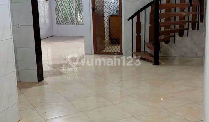 Disewakan Rumah di Kelapa Puan , Kelapa Gading