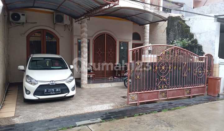 Rumah Murah 2 Lantai di Jl. Oranye Kelapa Gading 2