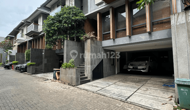 Rumah Nyaman 2 Lantai Fully Furnushed di Cipete 1