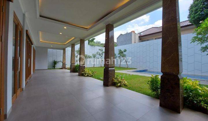 Rumah Mewah Modern Siap Huni 2 Lantai di Ampera 1