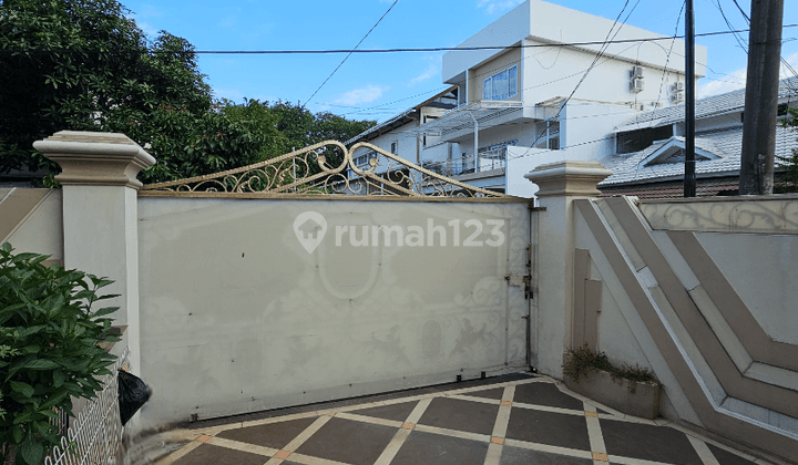 Rumah 2LT Terawat Bagus Siap Huni di Hook Taman Kencana 2