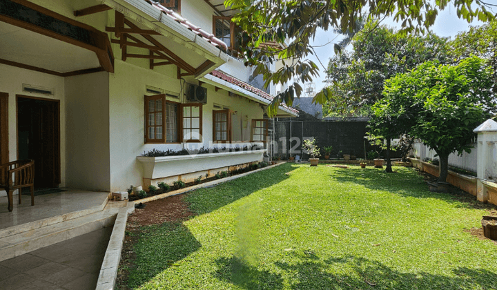 Rumah Mewah Classic Di Kawasan Elite Lebak Bulus 1