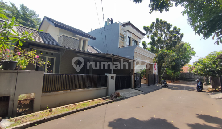 Rumah Bagus Elok di Bintaro Sektor 9 Tangerang Selatan 2