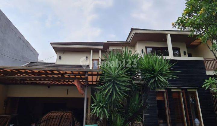 Rumah 2 Lantai Dalam Komplek Bintaro Sektor 8 1