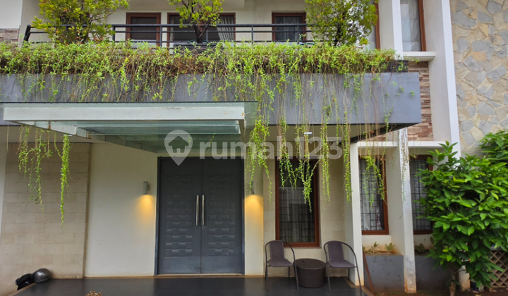 Nice House in Kembangan Ready to Occupy SHM Certificate Nice House in Kembangan Ready to Occupy SHM Certificate