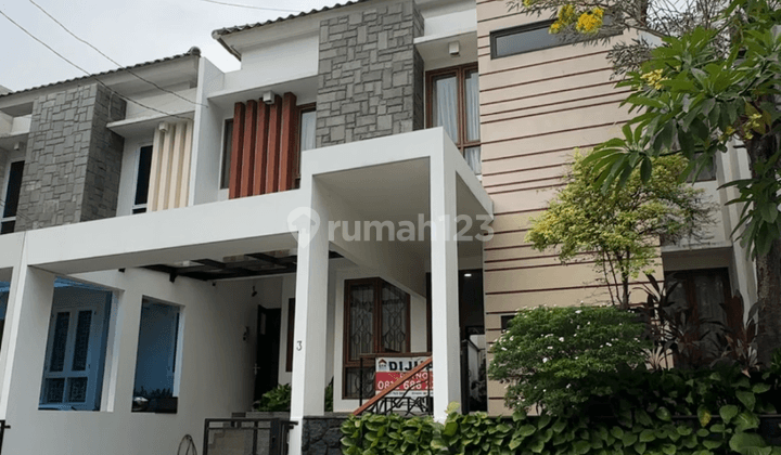 Rumah Minimalis Modern Siap Huni 2LT Dalam Townhouse Cipete 1