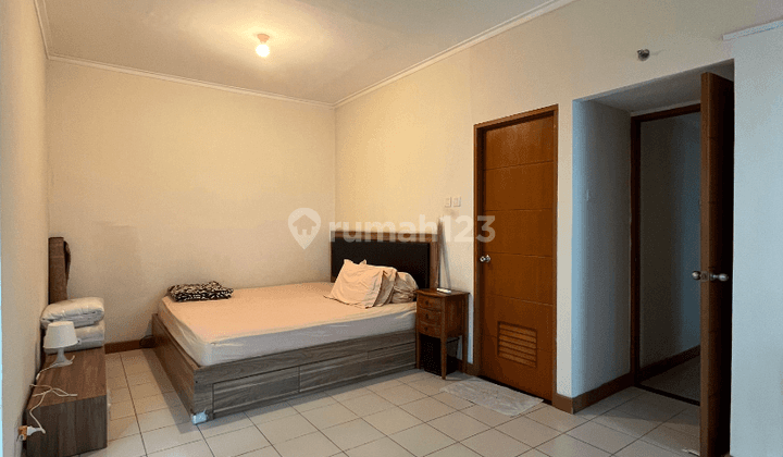 Apartemen 3 BR Siap Huni Marbella Kemang Residence 2