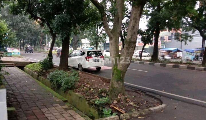 Rumah Yang Cocok Untuk Usaha Lokasi Pinggir Jalan Perkotaan Bogor, Jawa Barat 1