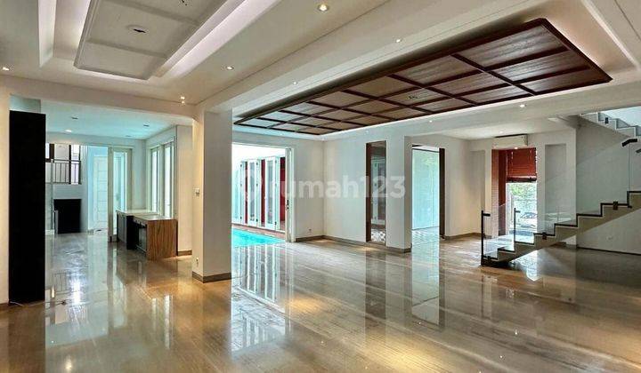 A Very Nice House For Sale In A Private Compound In Kebayoran Lama 1