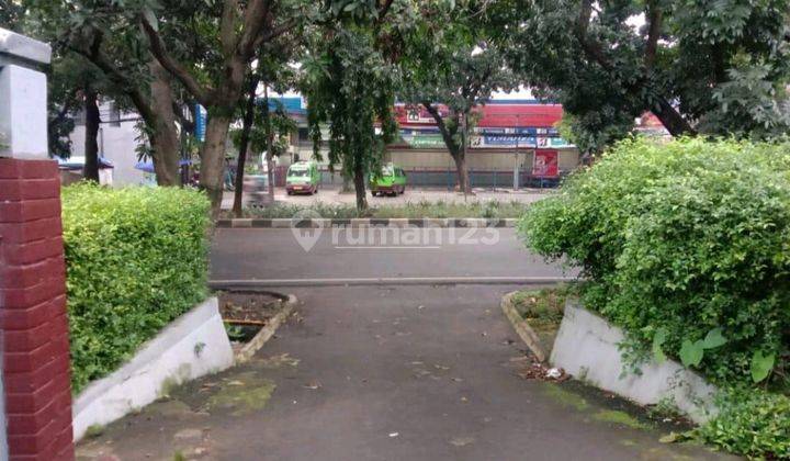 Rumah Yang Cocok Untuk Usaha Lokasi Pinggir Jalan Perkotaan Bogor, Jawa Barat 2