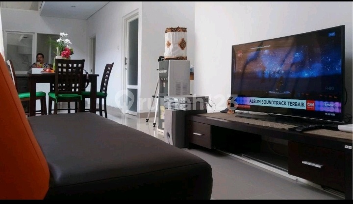 A Nice And Cozy Guest House To Stay In A Good Neighborhood...