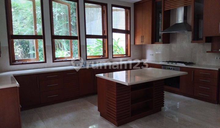 A Nice And Cozy House With A Big Garden And Quiet Area Semi Furnished 2