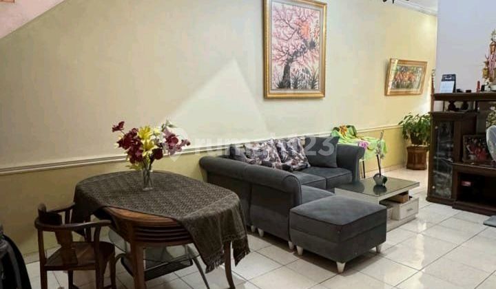 Rumah Mungil yang Lokasi Strategis serta Aman dan Nyaman