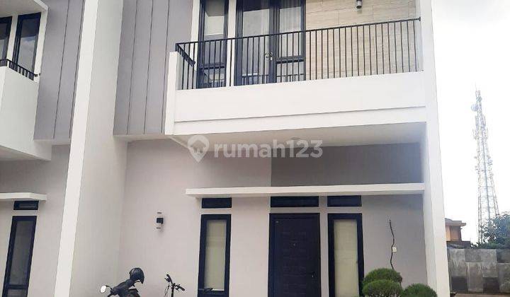 RUMAH 2 LANTAI CANTIK DI MINASAUPA DEKAT RS BAHAGIA 2