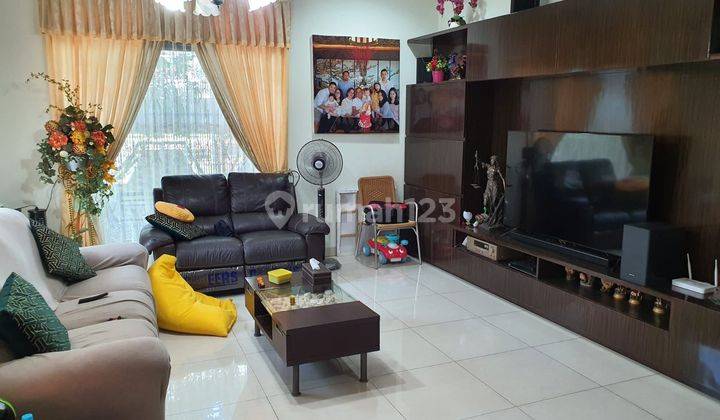 Rumah 2 Lantai Semi Furnished di Taman Kota Jakarta Barat, Jakarta Barat 1