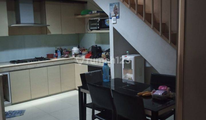 Rumah 2 1/2 Lantai Bagus Shm Di Daan Mogot Baru Cluster Jimbaran, Jakarta Barat 1