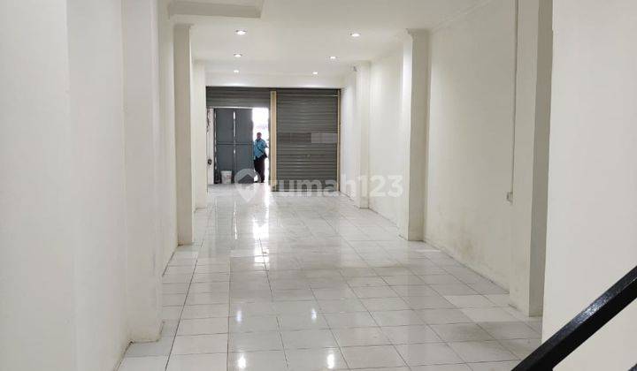 Ruko di Roa Malaka, Jl Pintu Kecil, Jakarta, Lt 80m2, Lb 160m2, Bagus HGB 2