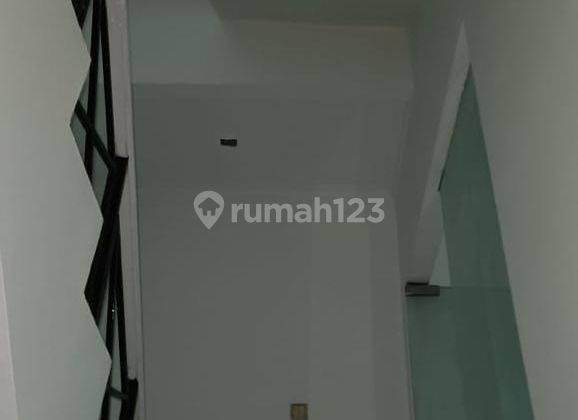 Ruko 4 Lantai di Jalan Daan Mogot, Jakarta Barat, HGB 2