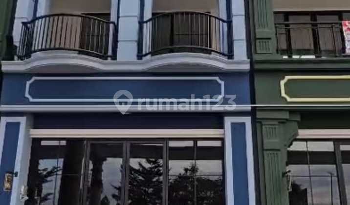 Osaka 3-Storey Shop House in PIK 2