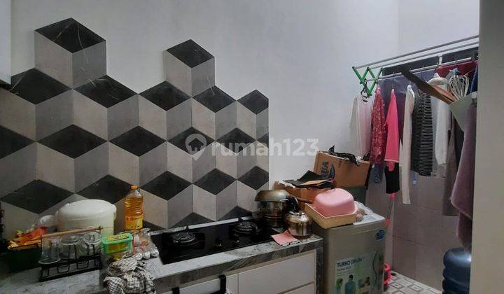 Rumah 2 Lantai di Perumahan Kresek Indah, Duri Kosambi, Kecamatan Cengkareng, Jakarta Barat, Shm, Furnished 2