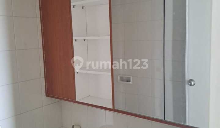 Apartemen Signature Park, di Mt. Haryono, Jakarta Selatan 2