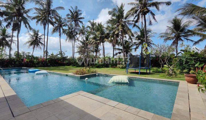 VILLA EXCOTIC  VIEW LAUT PANTAI SABA GIANYAR 2