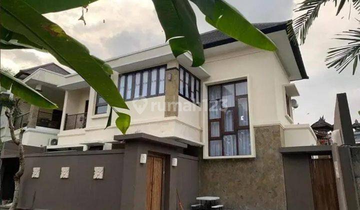 Jual Villa Kerobokan Dekat Canggu Full Furnish 1