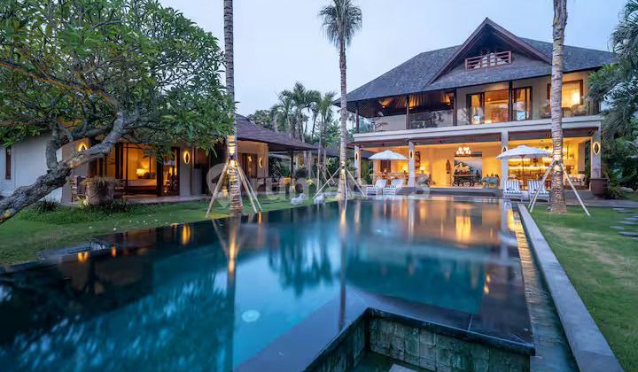 Villa Luxury Cemagi Beach Full Furnish Dekat Pantai