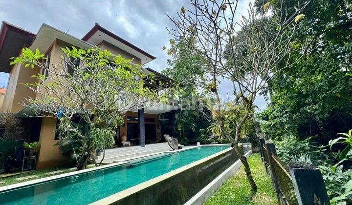 Villa Semer Near Umalas Canggu with Jungle and River View