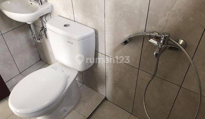 Disewakan Rumah Baru Kota Baru Parahyangan 12