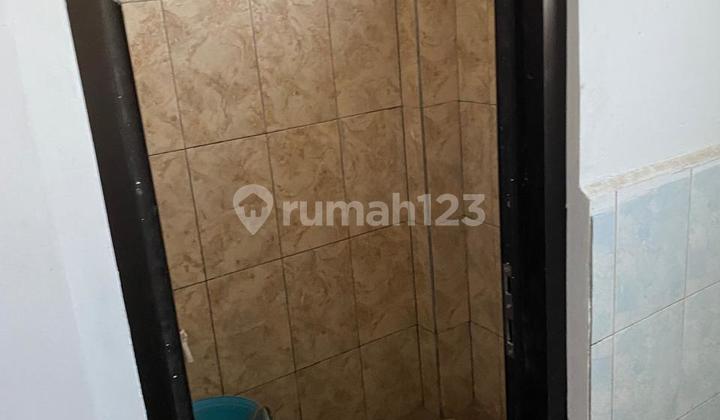 For rent, a newly renovated shop house in the Cibaligo area, Jl. Cihanjuang 2