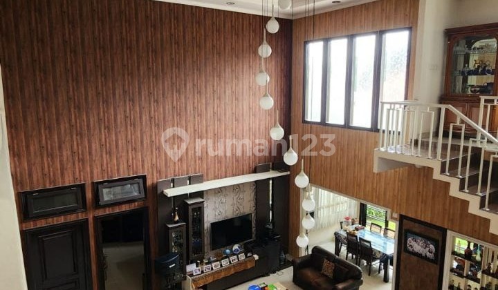 Rumah mewah di kota bandung sudah SHM garasi untuk 2 mobil Rumah mewah di kota bandung sudah SHM garasi untuk 2 mobil