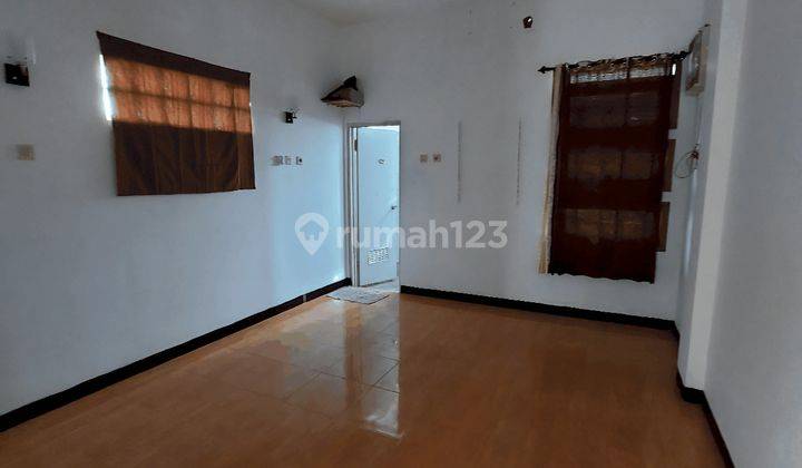 foto lainnya dijual rumah strategis di batujajar