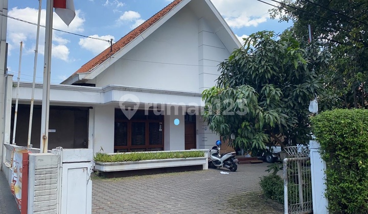 Rumah Prime cocok untuk usaha daera jalan Braga Bandung Rumah Prime cocok untuk usaha daera jalan Braga Bandung