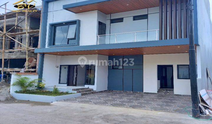 Rumah Dijual Kebagusan Jakarta Selatan Tipe Townhouse Modern 1