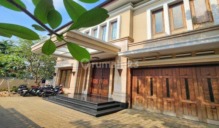 Rumah Bagus Strategis Dekat Mall Pondok Indah, Jaksel 2