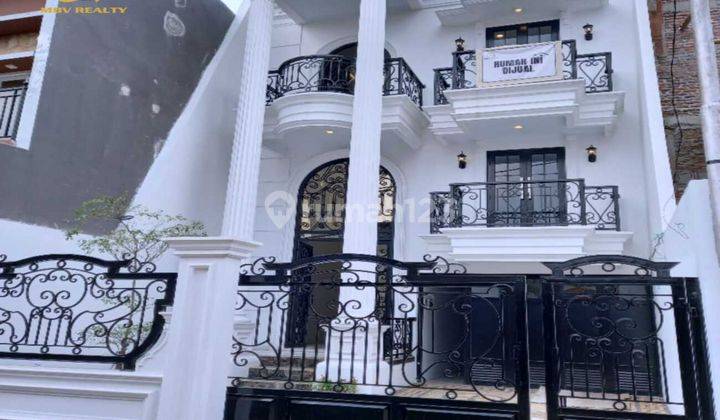 Rumah Keren Hanya Selangkah Ke Ragunan, Jaksel 1