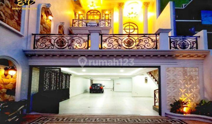 Rumah Keren Lokasi Strategis Di Mampang, Jakarta Selatan  1