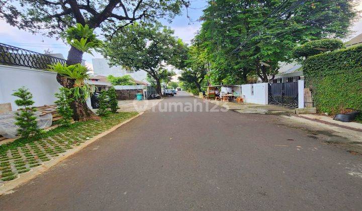 Rumah Di Kebayoran Baru, Klasik Modern Lingkungan Asri Dan Nyaman 2