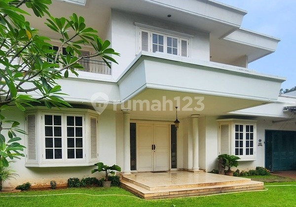 Rumah Mewah Simprug Golf Jaksel, Dekat Sudirman & Senayan City