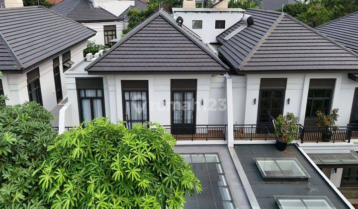 Rumah Mewah Di Kawasan Elite Dekat Stasiun Lenteng Agung, Jaksel 1