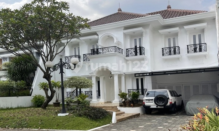Luxury House Near MRT Lebak Bulus South Jakarta